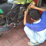 Hal Yang Wajib Diketahui Tentang Oli Motor Panduan Lengkap Untuk Pemilik Kendaraan